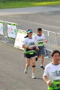 BIB: 1955
                            <button type="button" onclick="openModal(3553627)" class="btn btn-primary btn-sm float-right btn-popup" data-toggle="modal" data-target=".modal-high-quality">
                        <i class="fas fa-shopping-cart"></i> Add to Cart
                    </button>
                                            <button type="button" onclick="isThisMe(3553627, true)" class="btn btn-success btn-sm float-right btn-popup btn-isme hidden" data-toggle="tooltip" data-placement="bottom" title="นี่คือรูปของคุณใช่ไหม คลิกที่นี่เพื่อเอาเข้าอัลบั้ม">
                        <i class="fas fa-plus"></i> Add to album
                    </button>
                    <button type="button" onclick="isThisMe(3553627, false)" class="btn btn-warning btn-sm float-right btn-popup btn-isnotme hidden">
                        <i class="fas fa-ban"></i> Remove from album
                    </button>